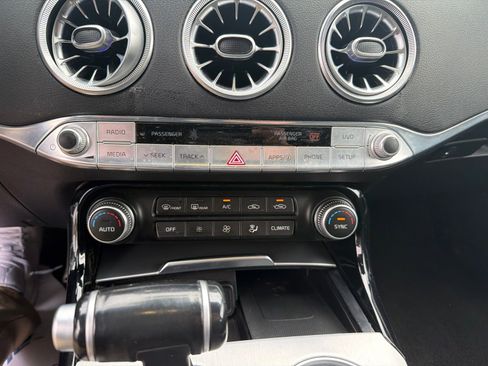 Used 2021 Kia Stinger GT AWD/4WD image 14