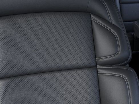 New 2026 Lincoln Navigator Reserve AWD/4WD image 16