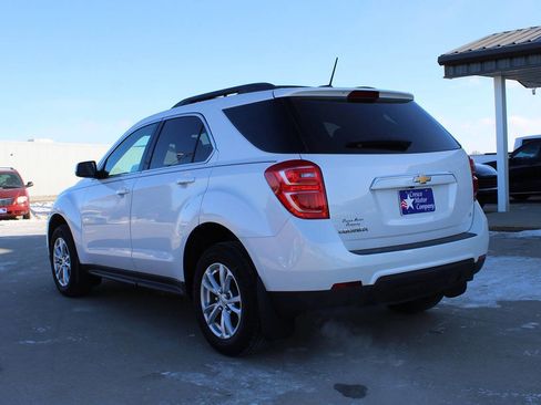 Used 2017 Chevrolet Equinox LT w/ Convenience Package image 7