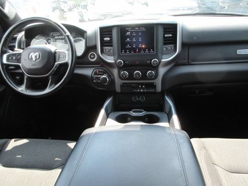 Used 2020 RAM 1500 Big Horn AWD/4WD image 17
