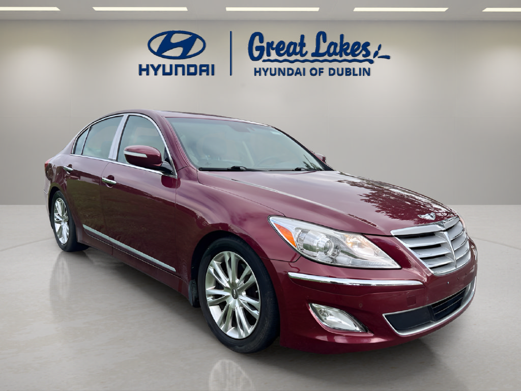 Used 2013 Hyundai Genesis 3.8 w/ Premium Pkg RWD image 7
