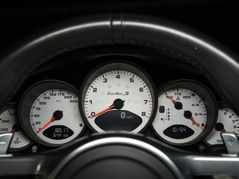 Used 2011 Porsche 911 Turbo S AWD/4WD image 9