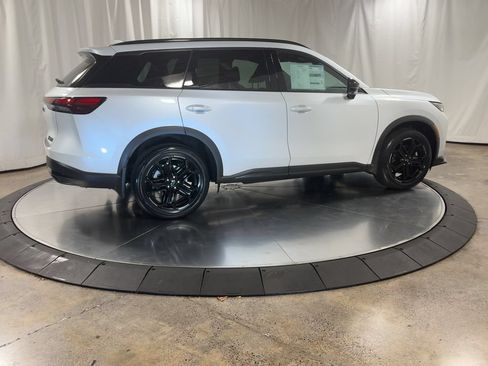 Certified 2026 INFINITI QX60 Sport w/ Dark Cargo Package AWD/4WD image 6