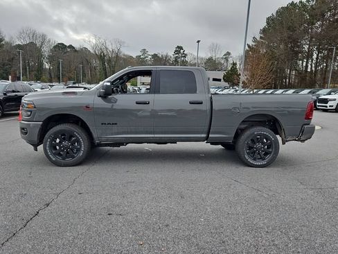 New 2026 RAM 2500 Big Horn AWD/4WD image 4