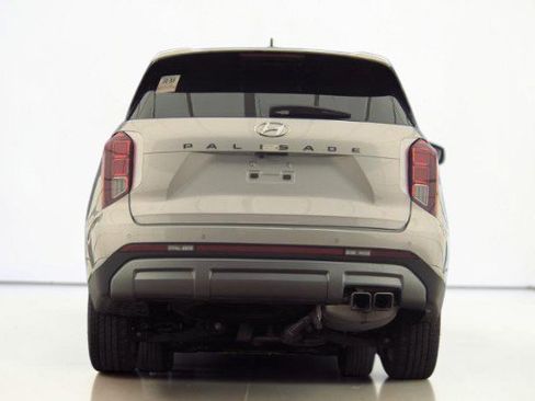 Used 2025 Hyundai Palisade SEL FWD image 7