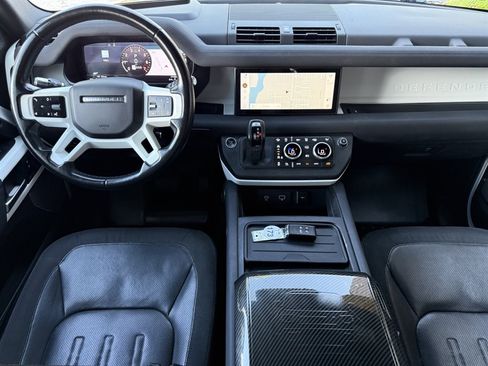 Used 2021 Land Rover Defender 110 SE AWD/4WD image 19