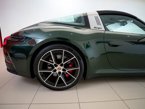 Used 2026 Porsche 911 Targa 4 GTS image 39