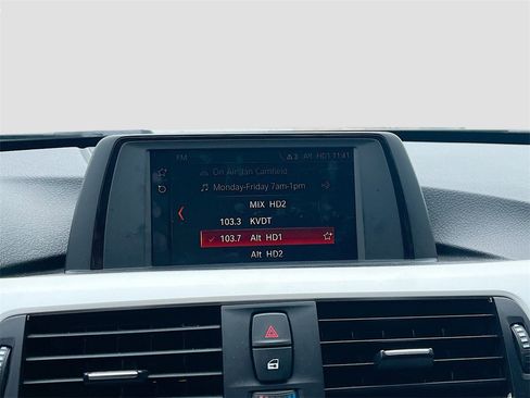 Used 2018 BMW 320i 320i w/ Convenience Package image 14