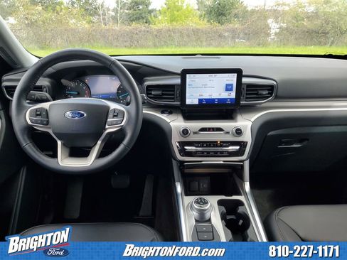 Certified 2024 Ford Explorer XLT w/ Equipment Group 202A AWD/4WD image 15