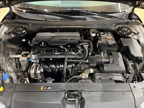 Used 2025 Kia K4 LXS image 31