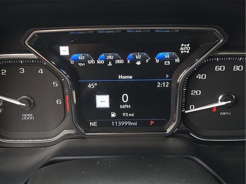 Used 2021 GMC Yukon XL AT4 w/ AT4 Premium Plus Package image 18