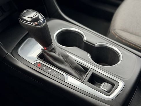 Used 2019 Chevrolet Equinox LT image 17