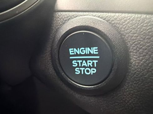 Used 2023 Ford Escape Active image 33