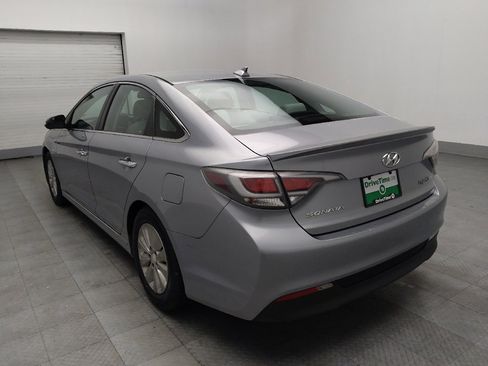 Used 2016 Hyundai Sonata SE image 5