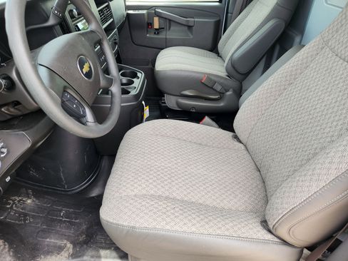New 2025 Chevrolet Express 3500 w/ Power Convenience Package image 9