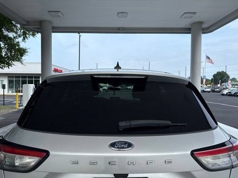Used 2020 Ford Escape SE AWD/4WD image 5