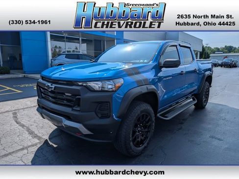 Used 2024 Chevrolet Colorado Trail Boss AWD/4WD image 1