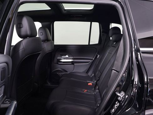 Certified 2026 Mercedes-Benz GLB 250 image 11