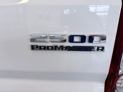 Used 2026 RAM ProMaster 2500 w/ Convenience Group FWD image 24