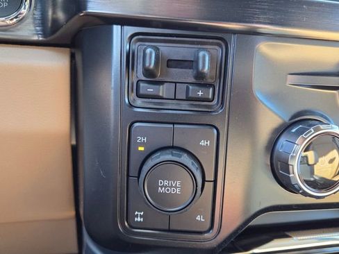 New 2026 Ford F250 Lariat w/ Lariat Ultimate Package AWD/4WD image 23