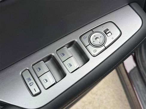 Used 2023 Hyundai Palisade SEL w/ Premium Package image 15