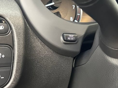 Used 2023 INFINITI QX50 Sensory w/ Accent Package FWD image 44