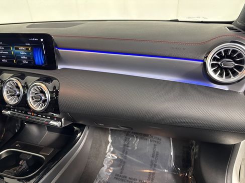 Certified 2022 Mercedes-Benz CLA 250 4MATIC image 10