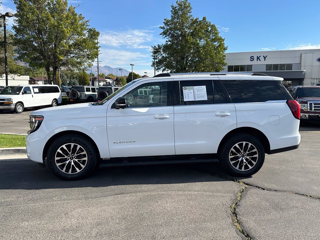 Certified 2025 Ford Expedition Platinum AWD/4WD image 11