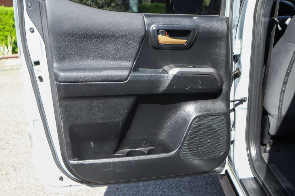 Used 2019 Toyota Tacoma TRD Sport RWD image 31