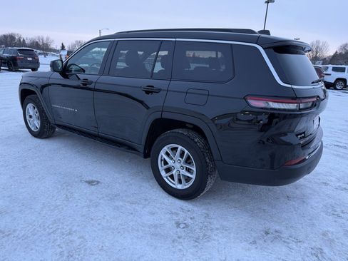 Used 2024 Jeep Grand Cherokee L Laredo w/ Luxury Tech Group I image 6