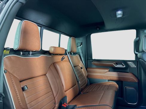 New 2026 GMC Sierra 3500 Denali Ultimate AWD/4WD image 28