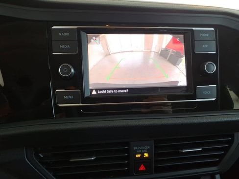 Used 2024 Volkswagen Jetta S FWD image 17