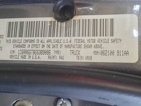 Used 2016 RAM 1500 Classic SLT RWD image 33
