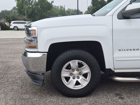 Used 2018 Chevrolet Silverado 1500 LT AWD/4WD image 59