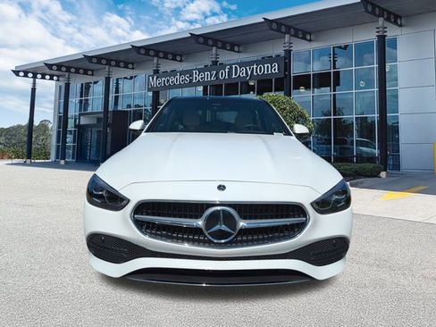 Used 2025 Mercedes-Benz C 300 Sedan image 9