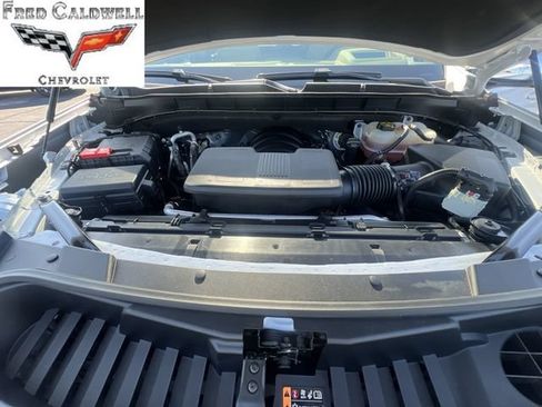Used 2023 Chevrolet Tahoe Premier AWD/4WD image 36