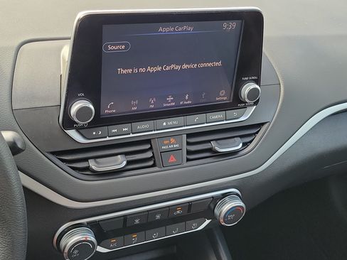 Certified 2025 Nissan Altima 2.5 S FWD image 25