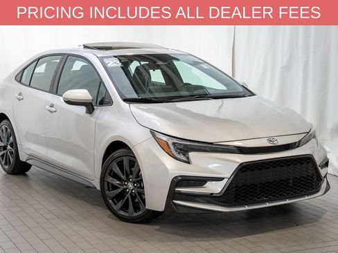 Used 2023 Toyota Corolla XSE FWD image 1