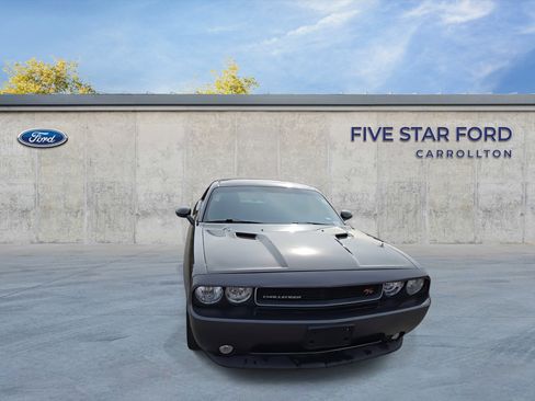 Used 2013 Dodge Challenger R/T Plus image 4