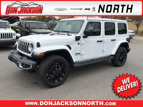 Used 2025 Jeep Wrangler Sahara image 1