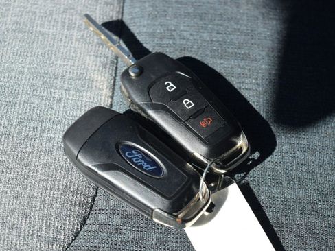 Used 2024 Ford Maverick XLT image 33