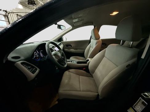 Used 2016 Honda HR-V LX image 20