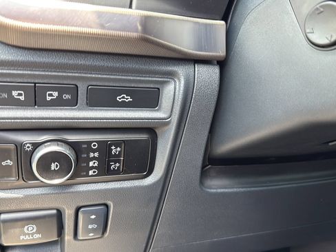 Certified 2023 Ford F150 Raptor AWD/4WD image 17