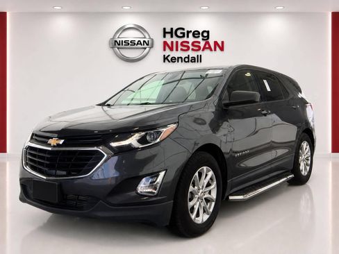 Used 2019 Chevrolet Equinox LS w/ LPO, Cargo Package FWD image 3