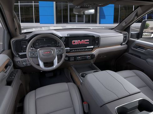 New 2026 GMC Sierra 2500 SLT image 16