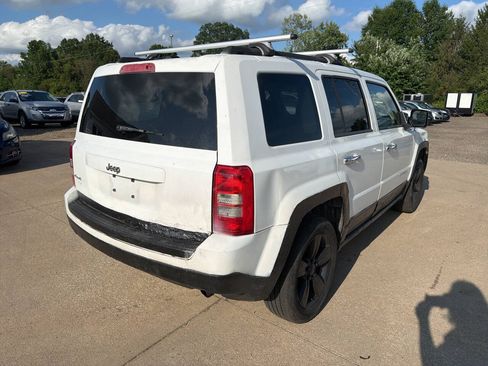 Used 2013 Jeep Patriot Sport w/ PWR Value Group AWD/4WD image 4