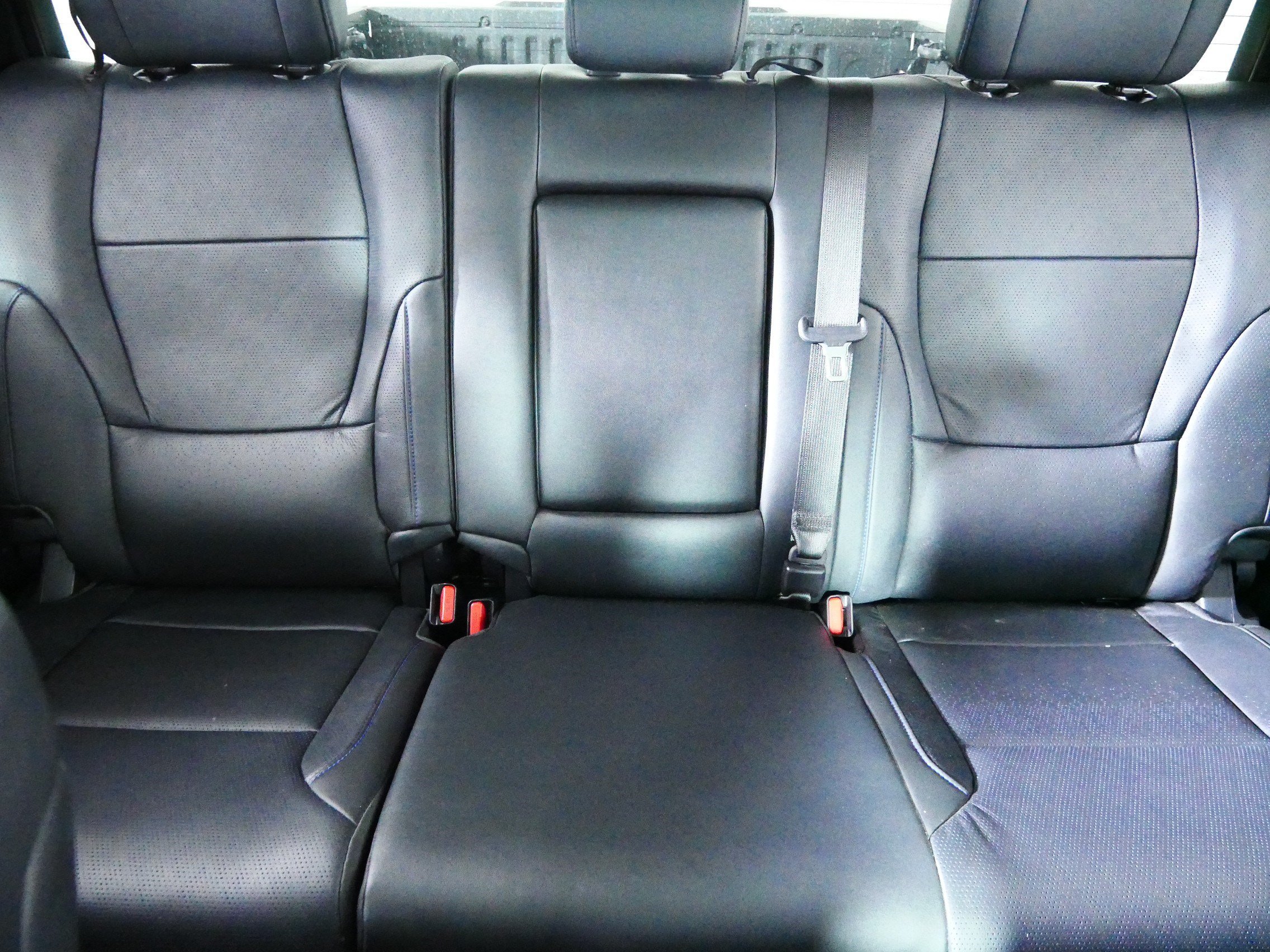 Used 2025 Toyota Tundra Platinum AWD/4WD image 13