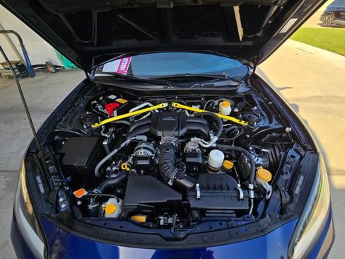 Used 2025 Toyota GR86 Premium RWD image 21