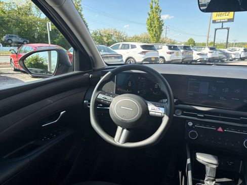Used 2025 Hyundai Tucson SEL AWD/4WD image 36