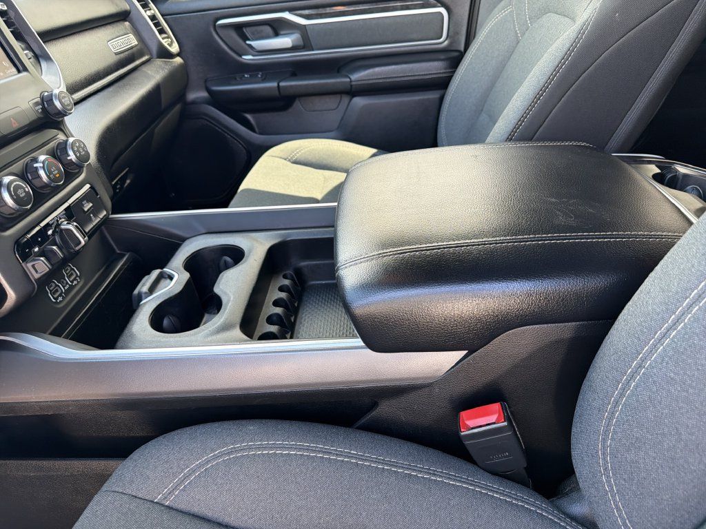 Used 2021 RAM 1500 Big Horn RWD image 21